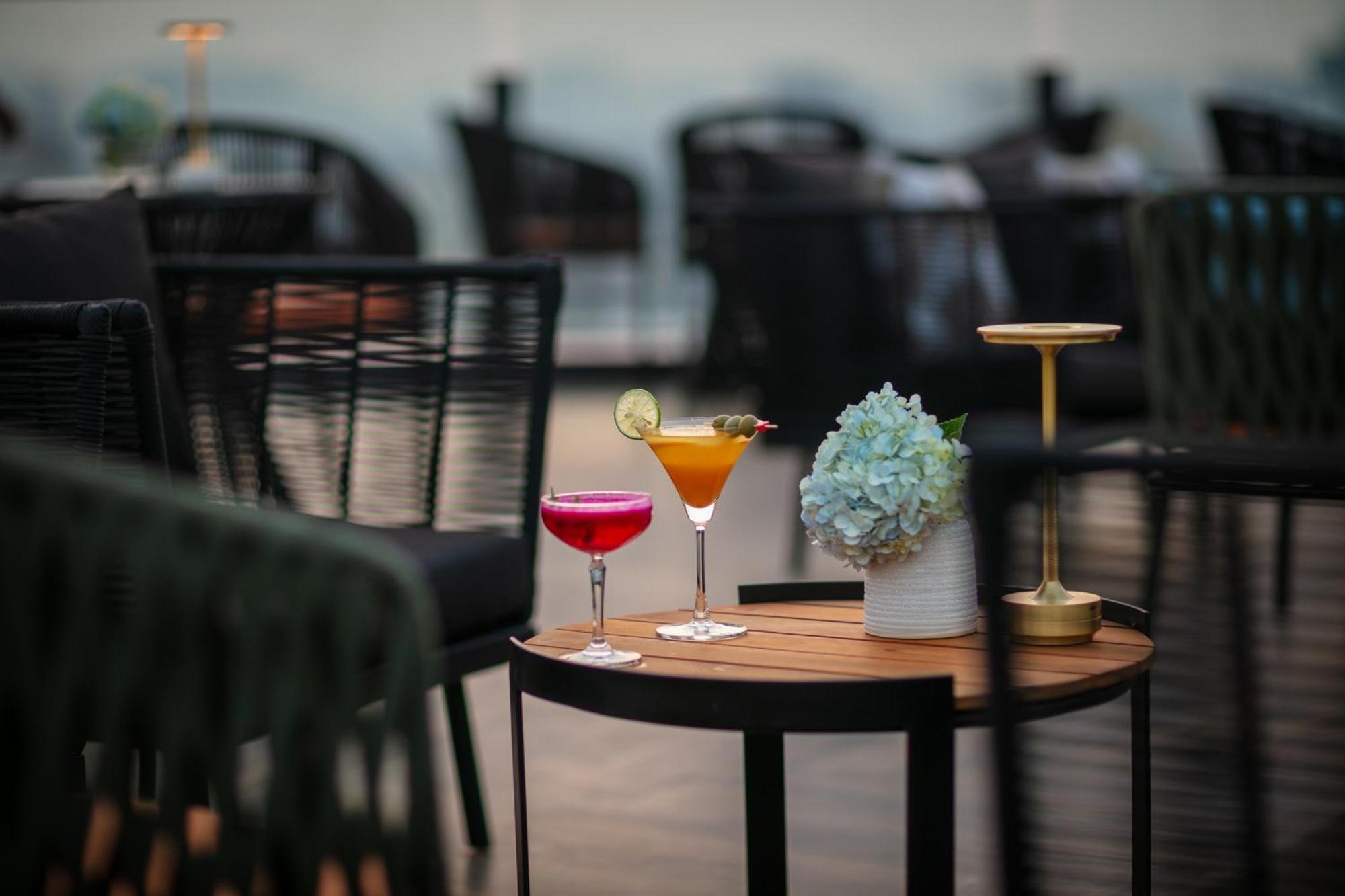 May De Ville Corner Hotel Hanoi Eksteriør billede