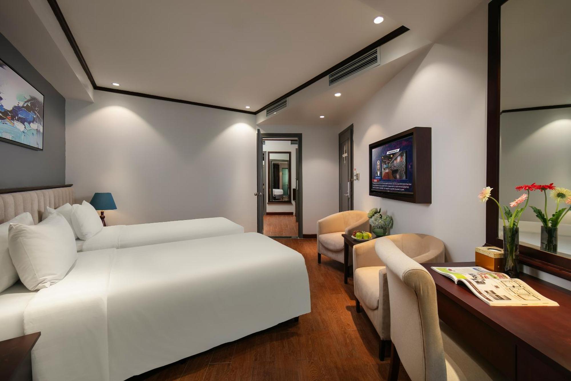 May De Ville Corner Hotel Hanoi Eksteriør billede